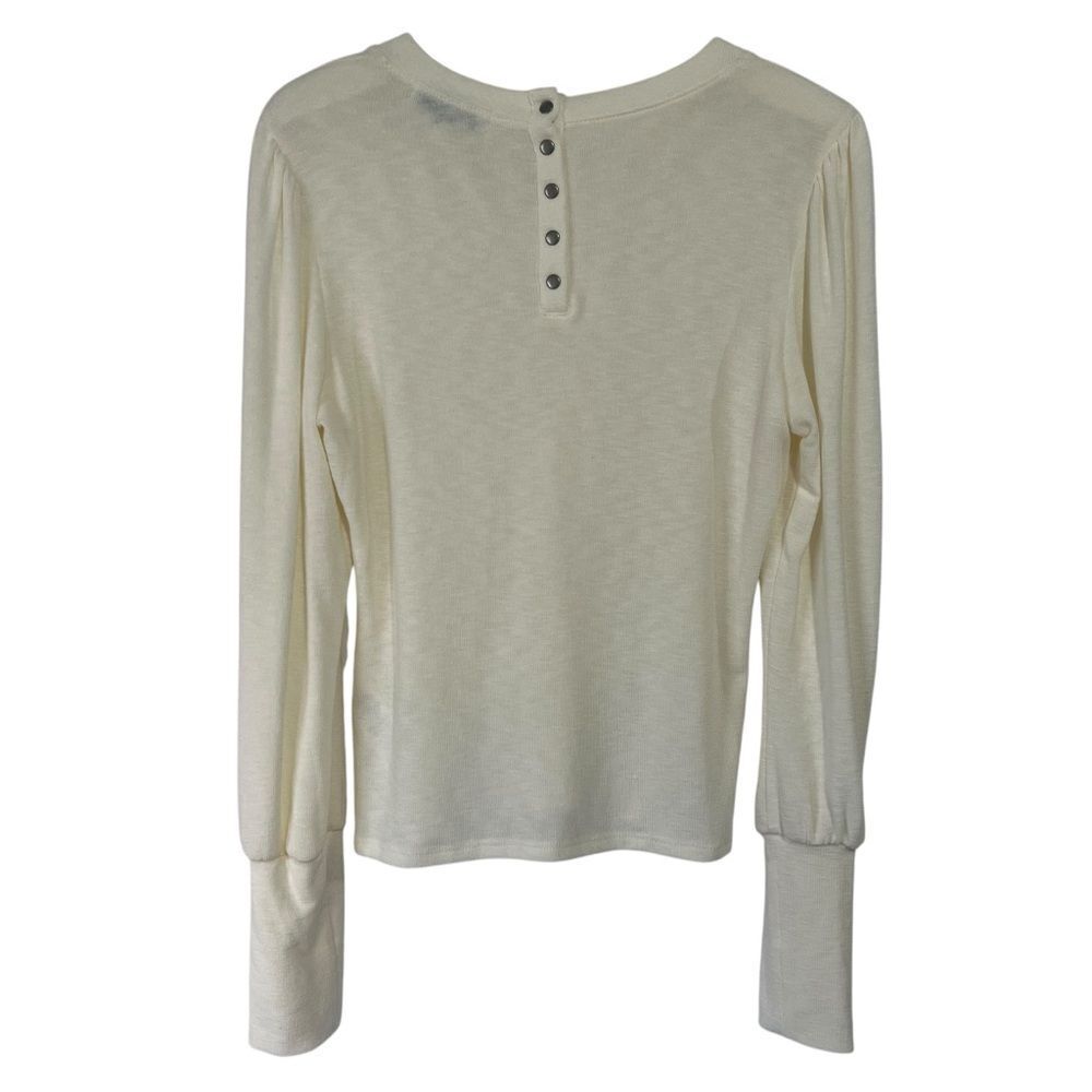 NWOT Michael Stars Puff Sleeve Top size Medium Ivory Cream Banded Cuff Snaps - Picture 2 of 6